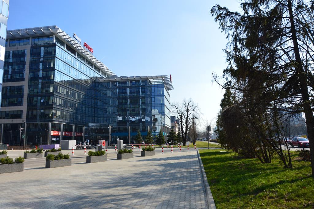 Moko Apartment Parking W Cenie Varsóvia Exterior foto